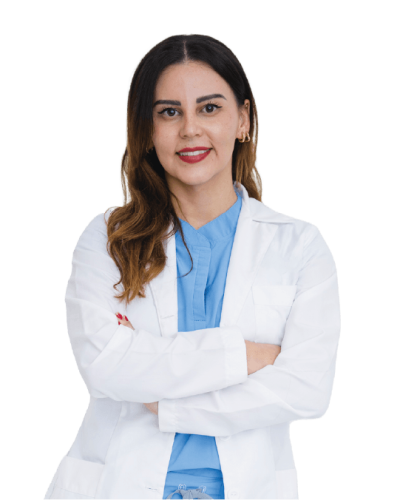 Dentist Dr. Jessica Miranda, expert endodontist at Unique Dental Clinic, premium dentist in Cabo San Lucas.